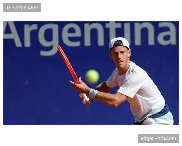 范戴克发挥出色助力球队夺冠,状态回升引发外界高度关注 范戴克发挥出色助力球队夺冠,状态回升引发外界高度关注